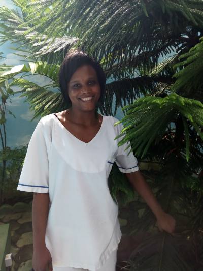 Yvonne 44 years Kribi Cameroon