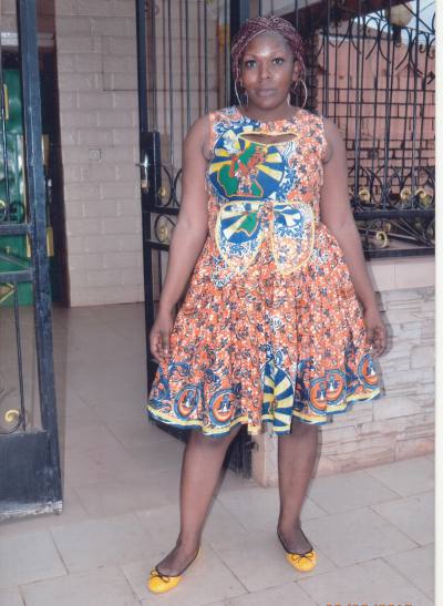 Christine 41 years Yaoundé Cameroon