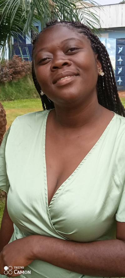 Prudence  27 Jahre Yaounde Kamerun
