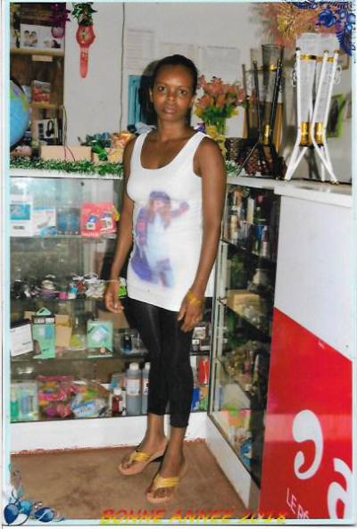 Denise 37 Jahre Vohémar Madagaskar