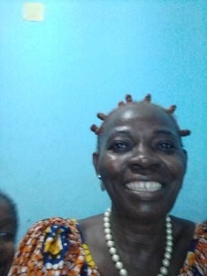 Georgette 65 ans Centre Cameroun
