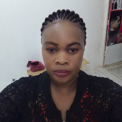 Nathalie 40 ans Sud Cameroun