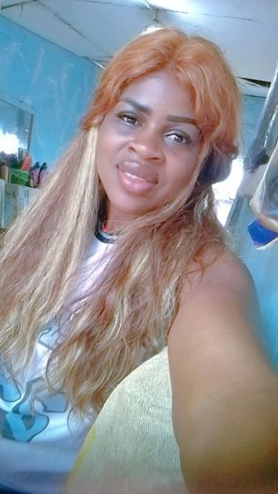 Anne 31 ans Bami  Cameroun