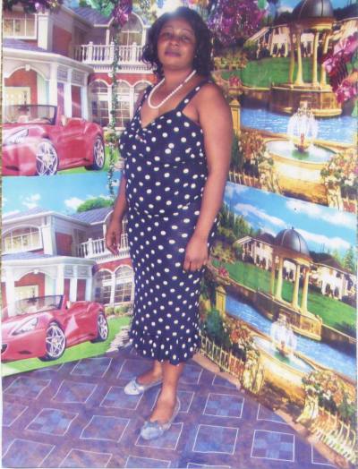 Claudine 52 ans Yaoundé Cameroun