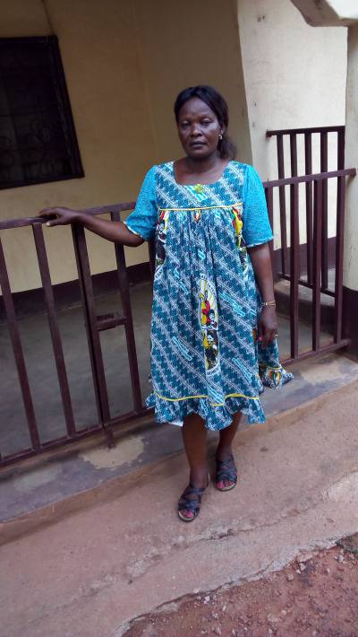 Celine 55 Jahre Yaoundé  Kamerun