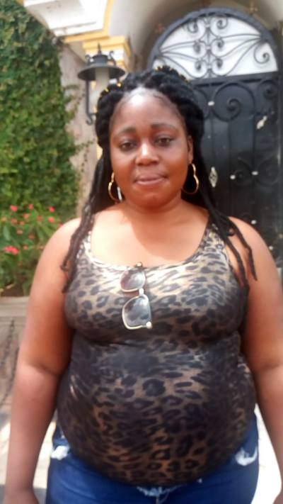 Guyleine 37 ans Yaoundé  Cameroun