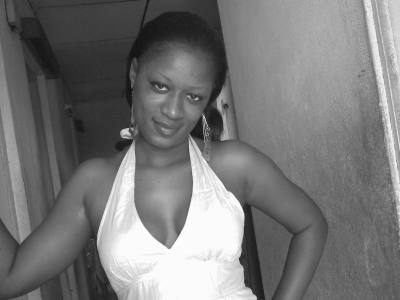 Alexandra 34 Jahre Yopougon Elfenbeinküste