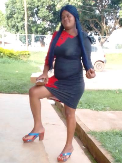 Marie bernard 37 years Mfoundi  Cameroun