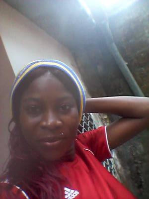 Rose 34 ans Douala Cameroun