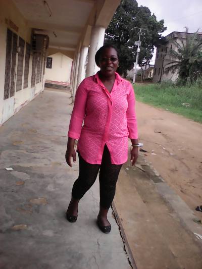 Seina 37 ans Douala Cameroun