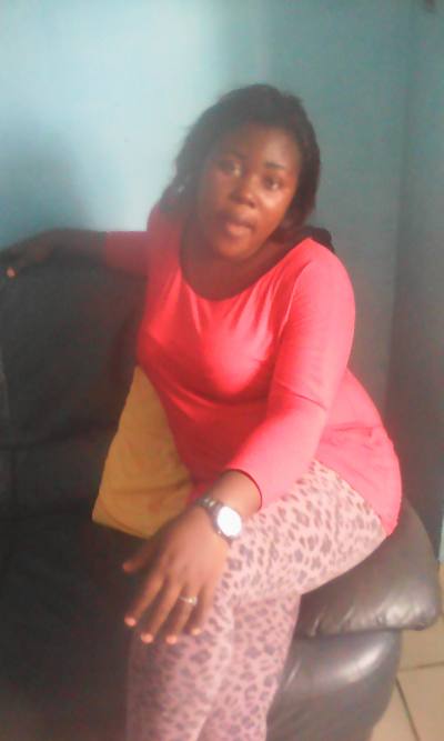 Marie 33 ans Douala3e Cameroun