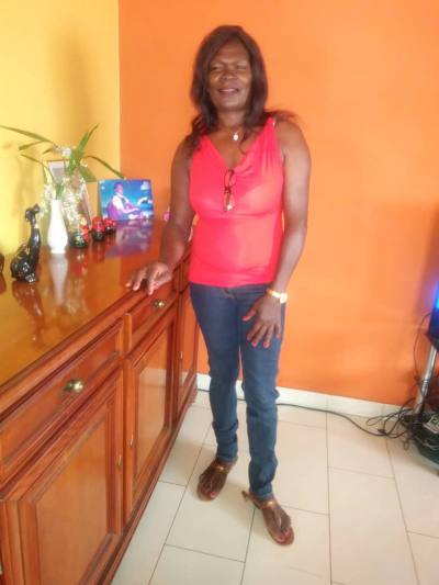Zita 63 ans Yaoundé Cameroun