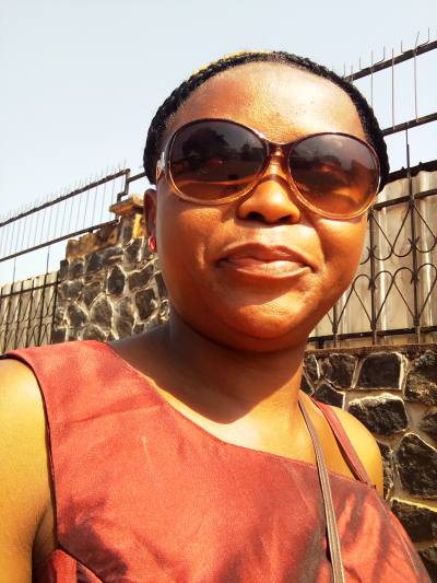 Monique 40 years Yaoundé  Cameroon