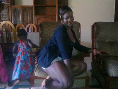Jeanne 35 ans Yaoundé Cameroun