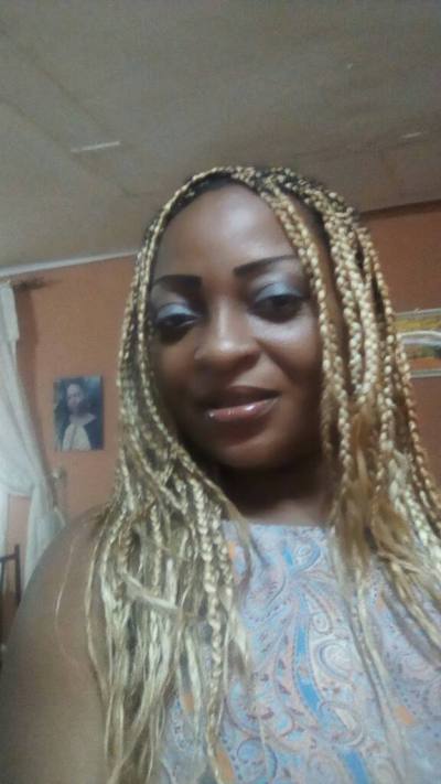 Lolita 45 ans Douala Cameroun