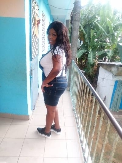 Yvette 53 ans Douala Cameroun