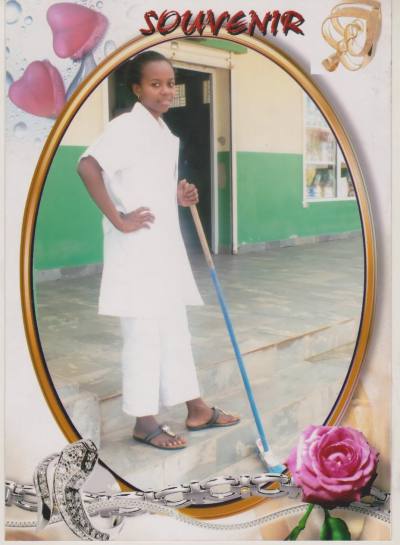 Mayrah 27 years Ambanja Madagascar