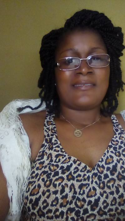 Marguerite 48 ans Douala  Cameroun