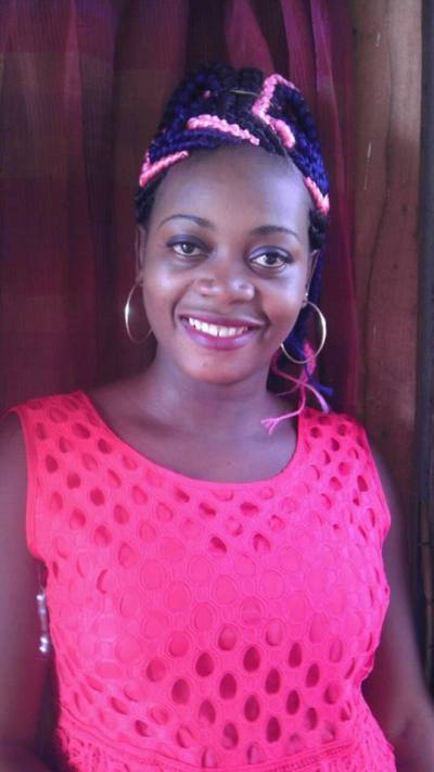 Josiane 32 ans Yaounde Cameroun