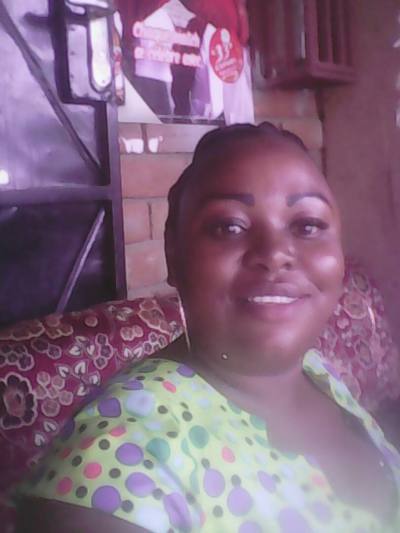 Severina 35 ans Yaoundé Cameroun