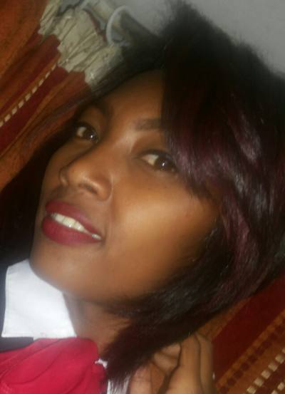 Nathalie 33 years Antananarive Madagascar