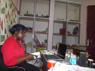 Yvonne 65 ans Yaoundé6 Cameroun