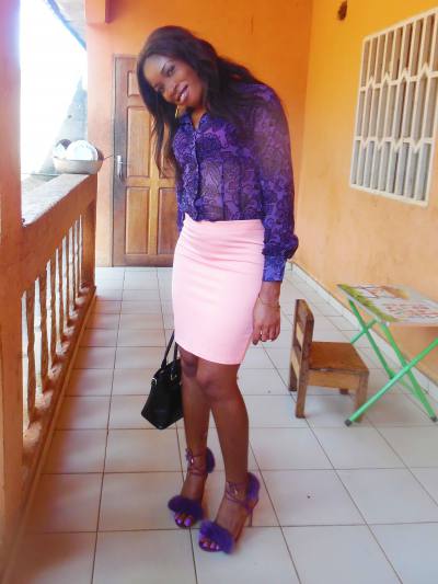 Solange 37 ans Yaoundé Cameroun