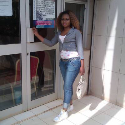 Clarisse 39 Jahre Yaoundé Kamerun