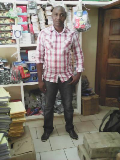 Joseph 39 Jahre Douala Kamerun