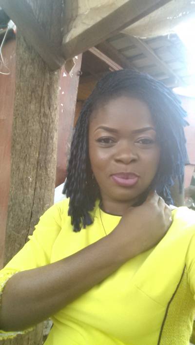 Claire 41 ans Yaounde Cameroun