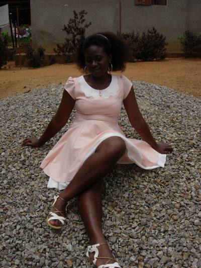 Mabelle 41 Jahre Daoula Kamerun