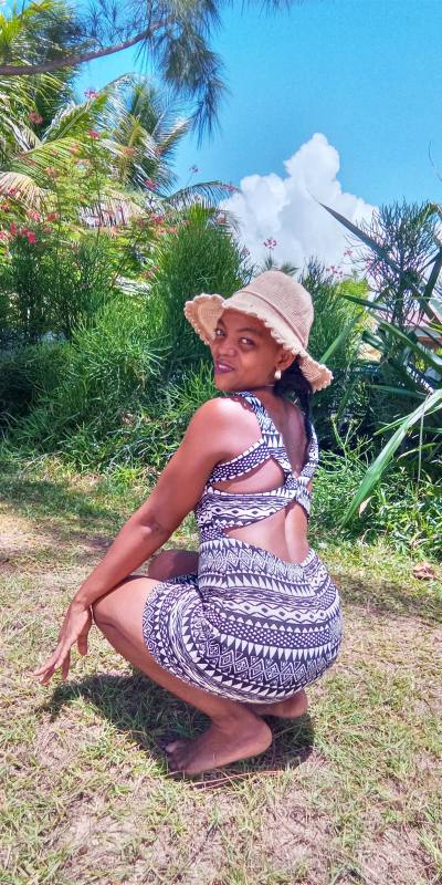 Annia 41 ans Antalaha  Madagascar