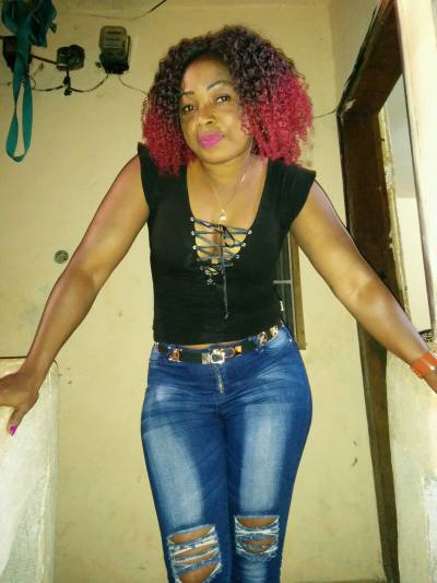Joyce 36 years Douala Cameroon