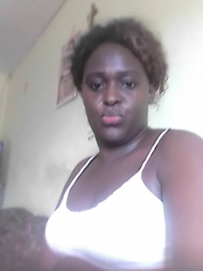 Marie rose 37 years Yaoundé Cameroon