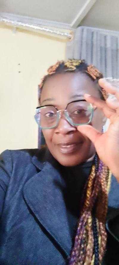 Sandrase 36 Jahre Yaoundé  Kamerun