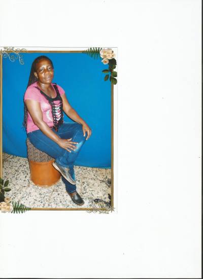 Viviane 39 years Yaoundeii Cameroon