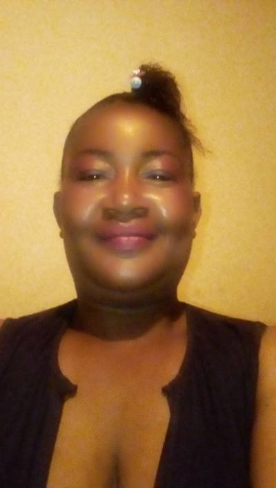 Elisabeth 45 Jahre Yaoundé Kamerun