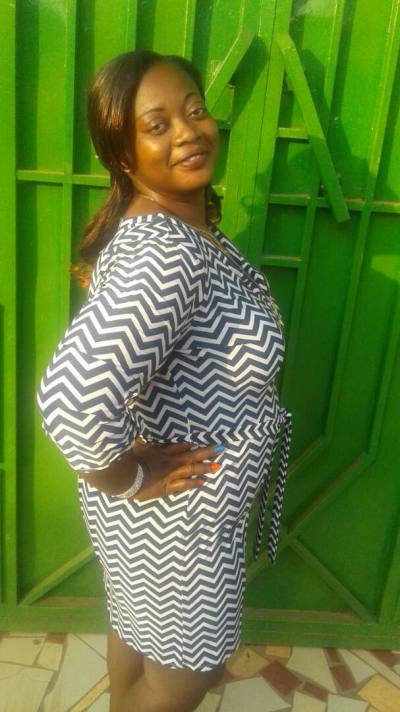 Elise 44 ans Yaounde Cameroun