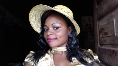 Leonie 37 ans Douala Cameroun