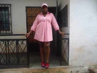 Dorine 40 years Urbaine De Yaounde Cameroon
