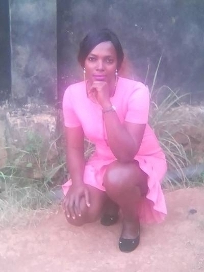 Lorence 34 Jahre Yaoundé  Kamerun