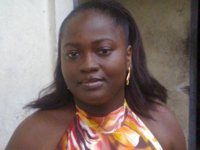 Suzanne 40 Jahre Adiake Elfenbeinküste