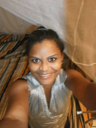Sandra 38 Jahre Curepipe Mauritius