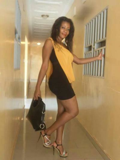 Ariane 35 ans Yaounde Cameroun