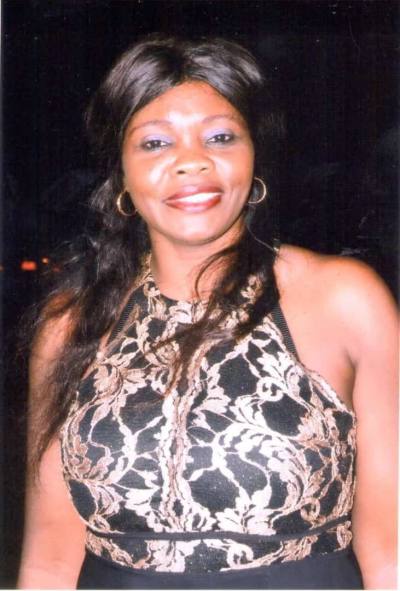Mimi 45 ans Yaoundé Cameroun