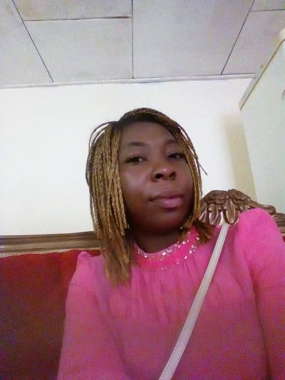 Rosette 33 ans Mfoundi Cameroun