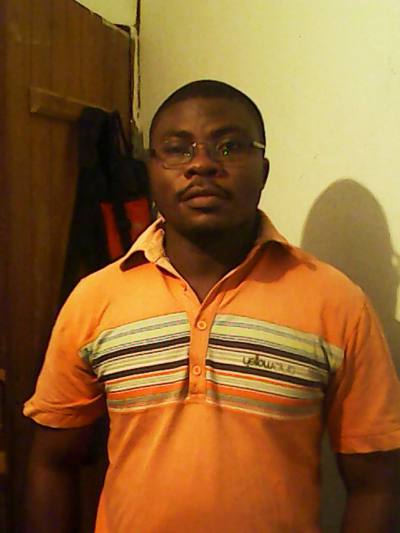 Emmanuel 41 ans Edéa Cameroun