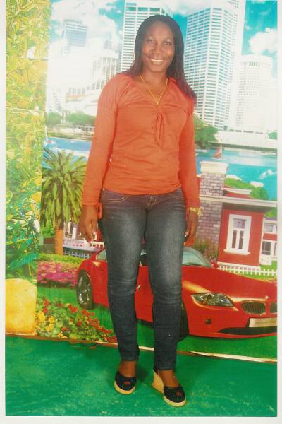 Pauline 43 ans Yaoundé Cameroun