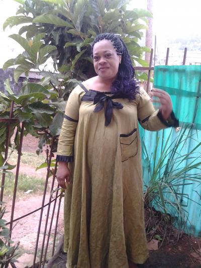 Stephanie 48 ans Yaounde Cameroun