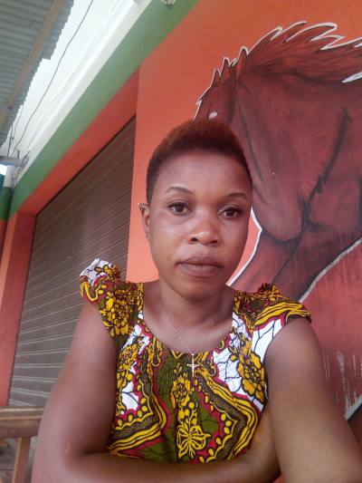 Valerie 34 years Abobo Ivory Coast